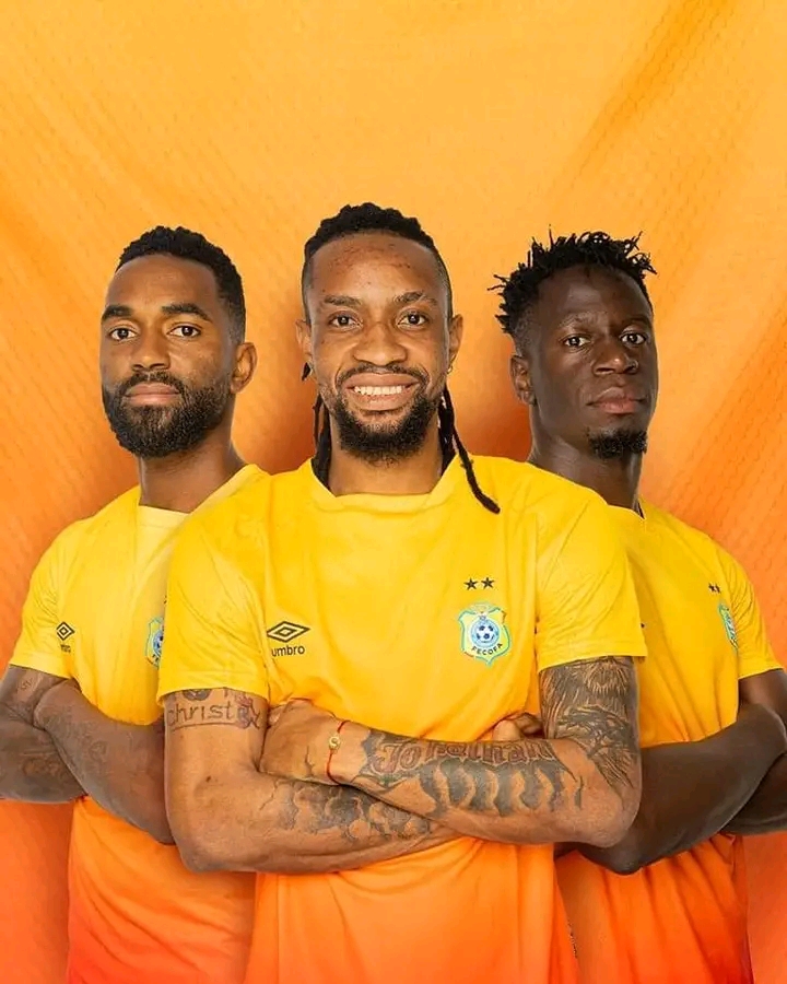Présentation des maillot Umbro 