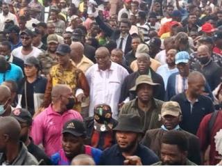 Kinshasa : à la veille de la marche du bloc patriotique, Ngobila invite CALCC et MILAPRO pour une séance de travail