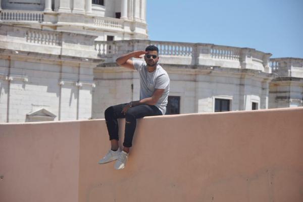 Tshanda Chante L Amour Dans Yo Te Lemag L Information Dans Toute Sa Profondeur