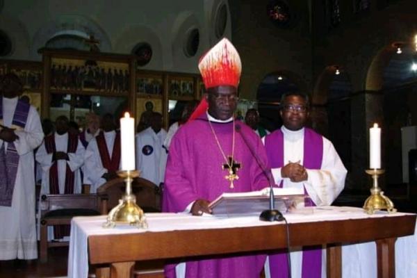  L’archevêque métropolitain de Lubumbashi et administrateur apostolique de Kamina, Fulgence Muteba