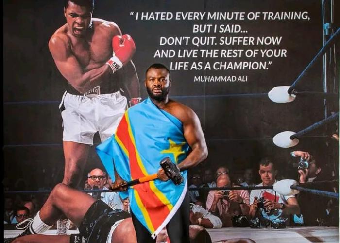 Le boxeur Congolais Martin Bakole 