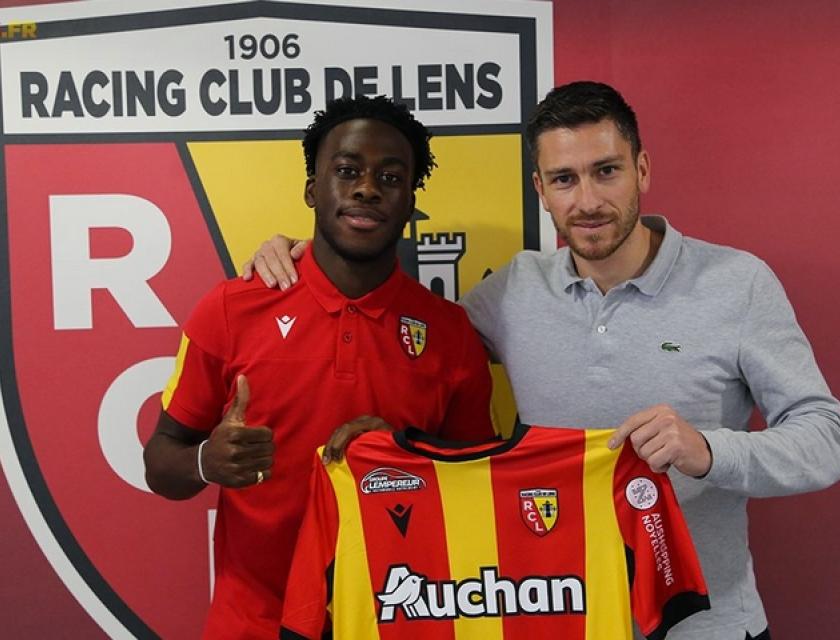 Arnaud Kalimuendo à Lens