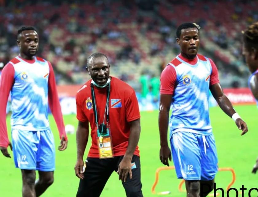 Ibenge à l'entrainement au CHAN 2020