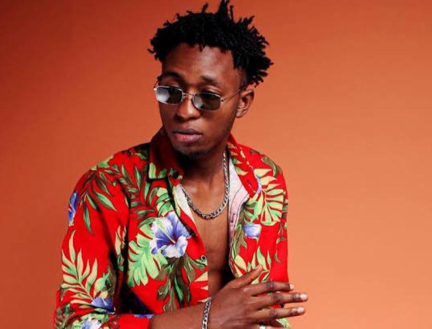 Lukas Luna dévoile le clip de «Posa»