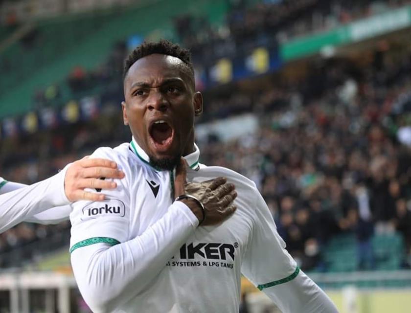 Paul-José Mpoku avec Konyaspor 