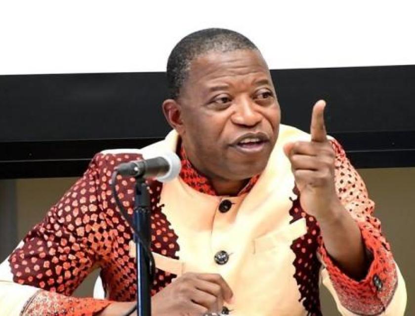 Le député Adré Mbata 