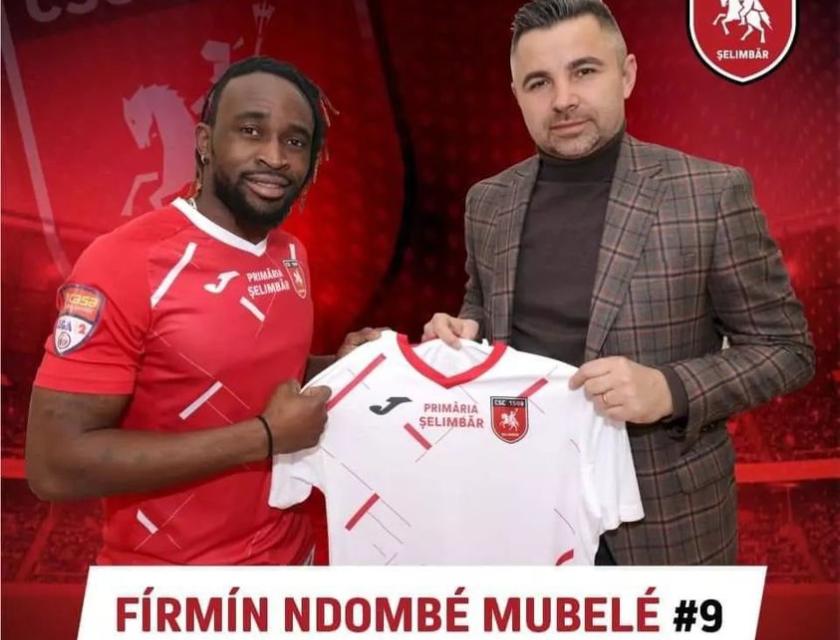 Firmin Mubele s'engage jusqu'à la fin de la saison en Roumanie 