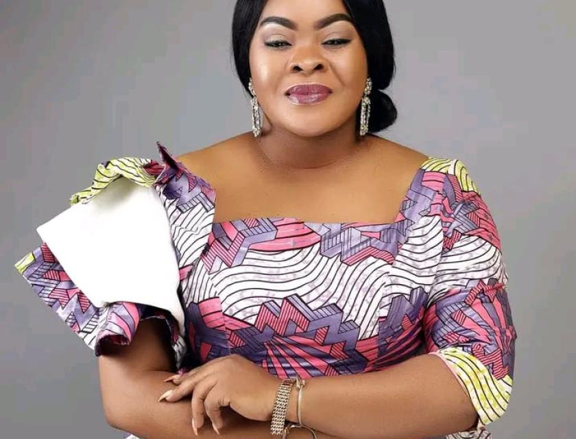 Mama Lydia, chanteuse gospel 