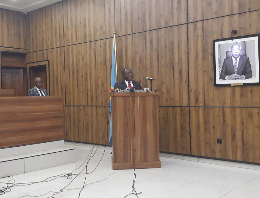 Deuxième vice-président de la CENI, Didier Manara lors de son mot à l'occasion de l'ouverture des journées port ouverte de la CENI, le mardi 25 avril. Photo prise par Aubin Abedi.  