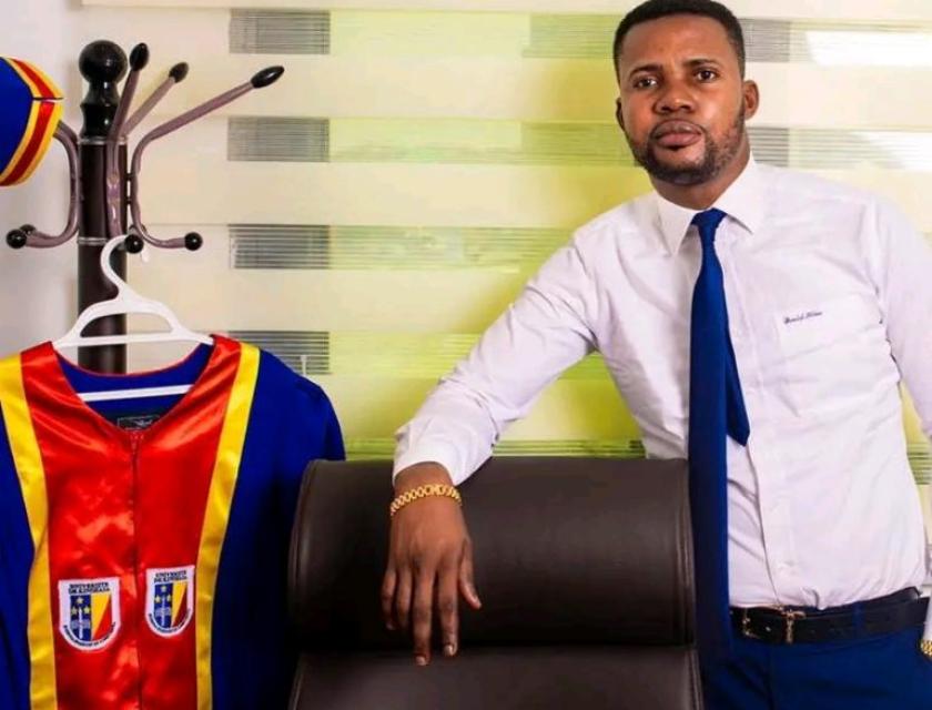 Université de Kinshasa,Faculté de Droit, Daniel MBAU SUKISA, professeur. 