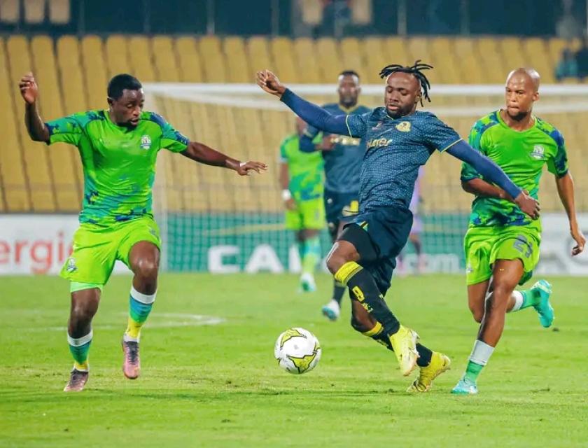 Fiston MAYELE, international congolais et sociétaire de Young Africans de la Tanzanie. 