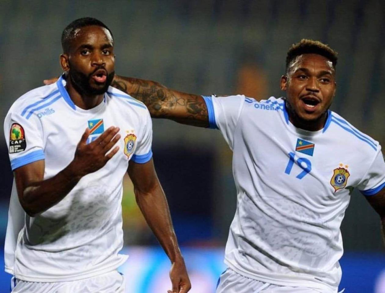 Cédric Bakambu et Britt Assombalonga, buteurs face au Zimbabwe à la CAN 2019