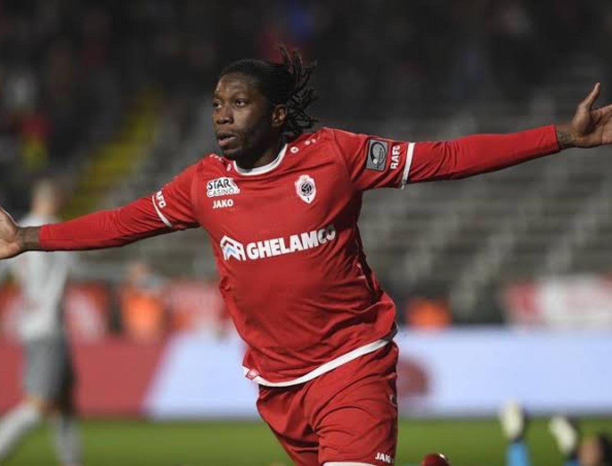 Dieumerci Mbokani 