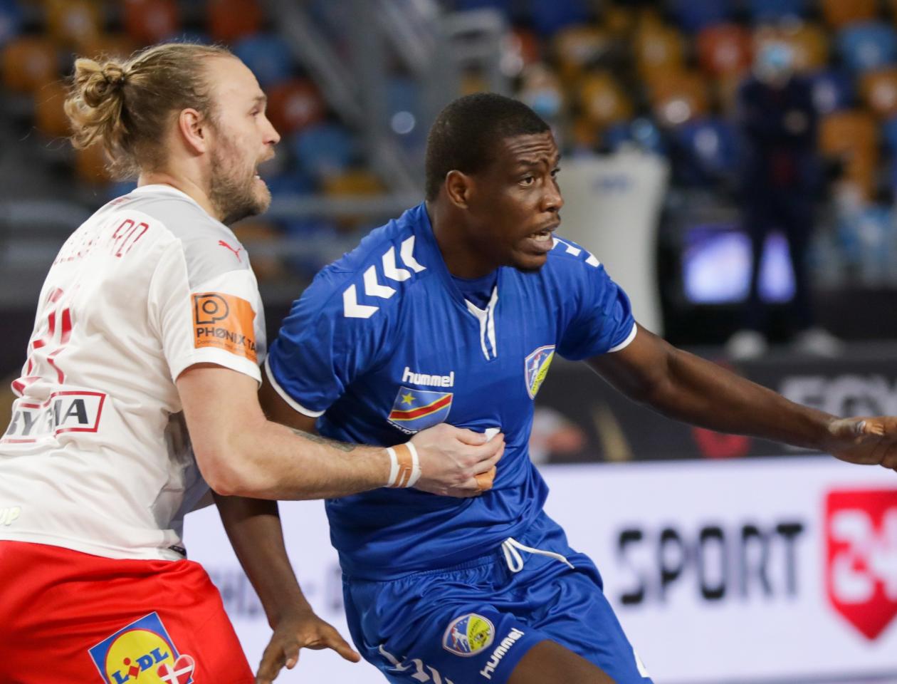 Duel entre un handballeur congolais et danois à la coupe du monde Egypte 2021