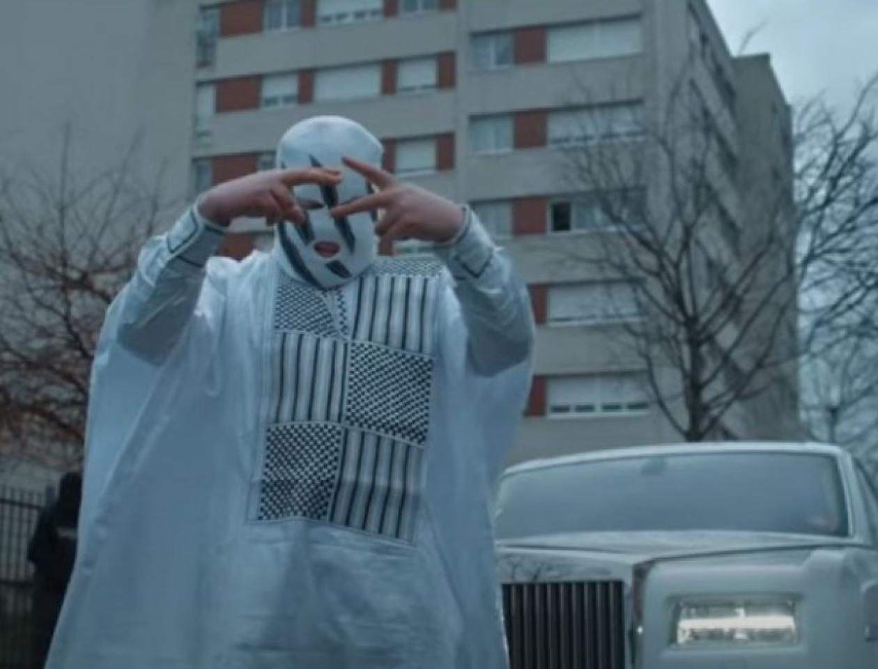 Kalash Criminel, photo du clip de son nouveau single, «La main».