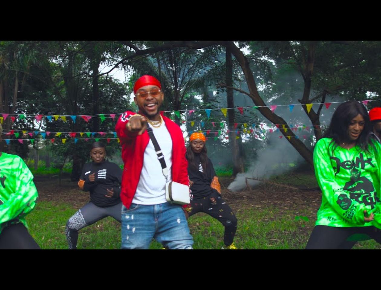 Moon shine et Mc Redbull mettent l’ambiance dans “Tibo tisipa”