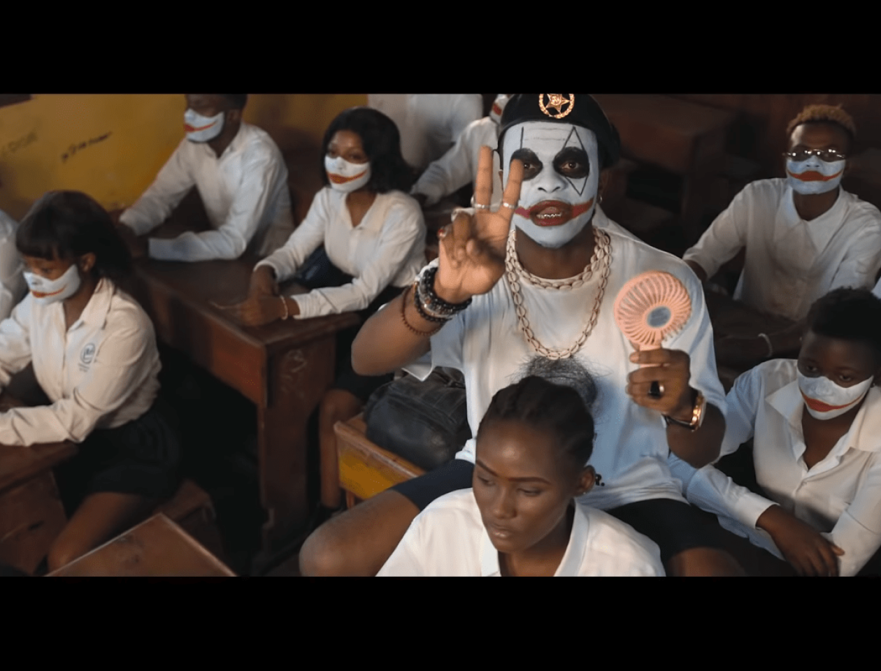 Red Voyce signe son retour avec le clip de Didistone Korobo 