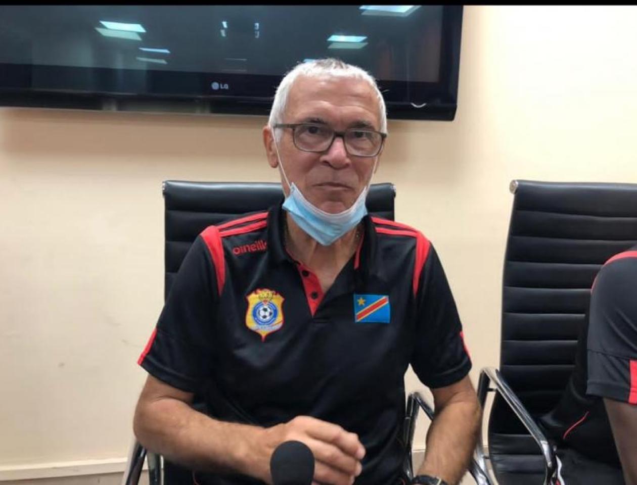 Le sélectionneur de la RDC Héctor Cúper