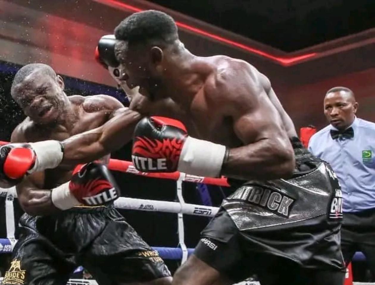 Patrick Mukala sur le ring face à Jimmy 