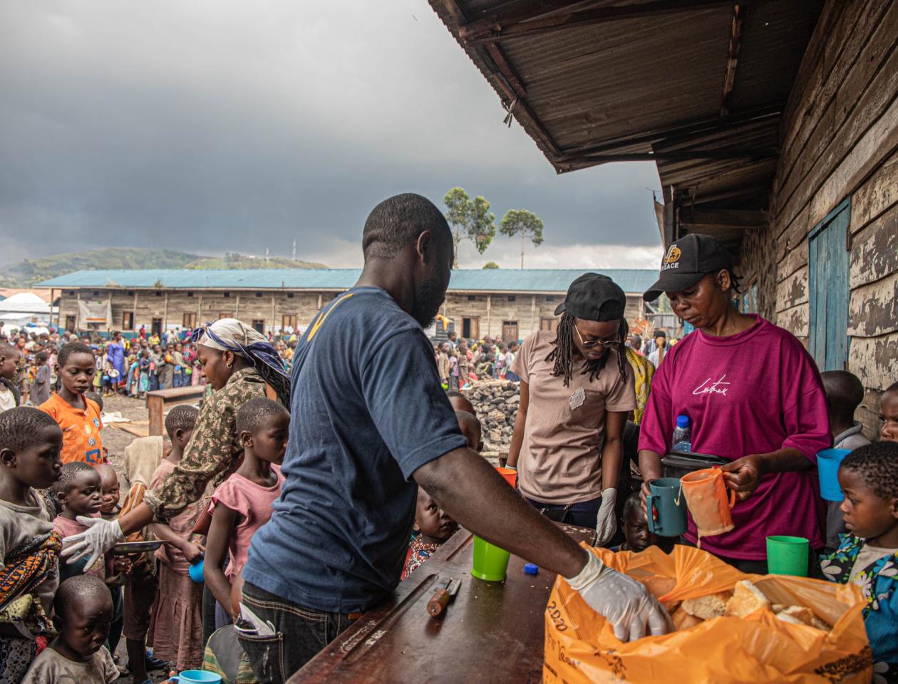 Le collectif « Goma Actif » avec les déplacés de Goma au Nord-Kivu. 