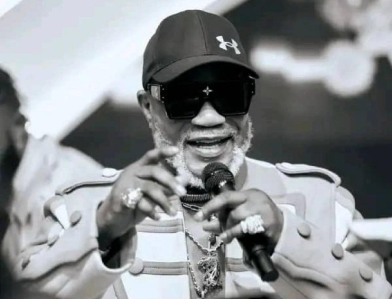 Koffi Olomide, lors de son concert au Soudan du Sud, mercredi 15 février 2023. 