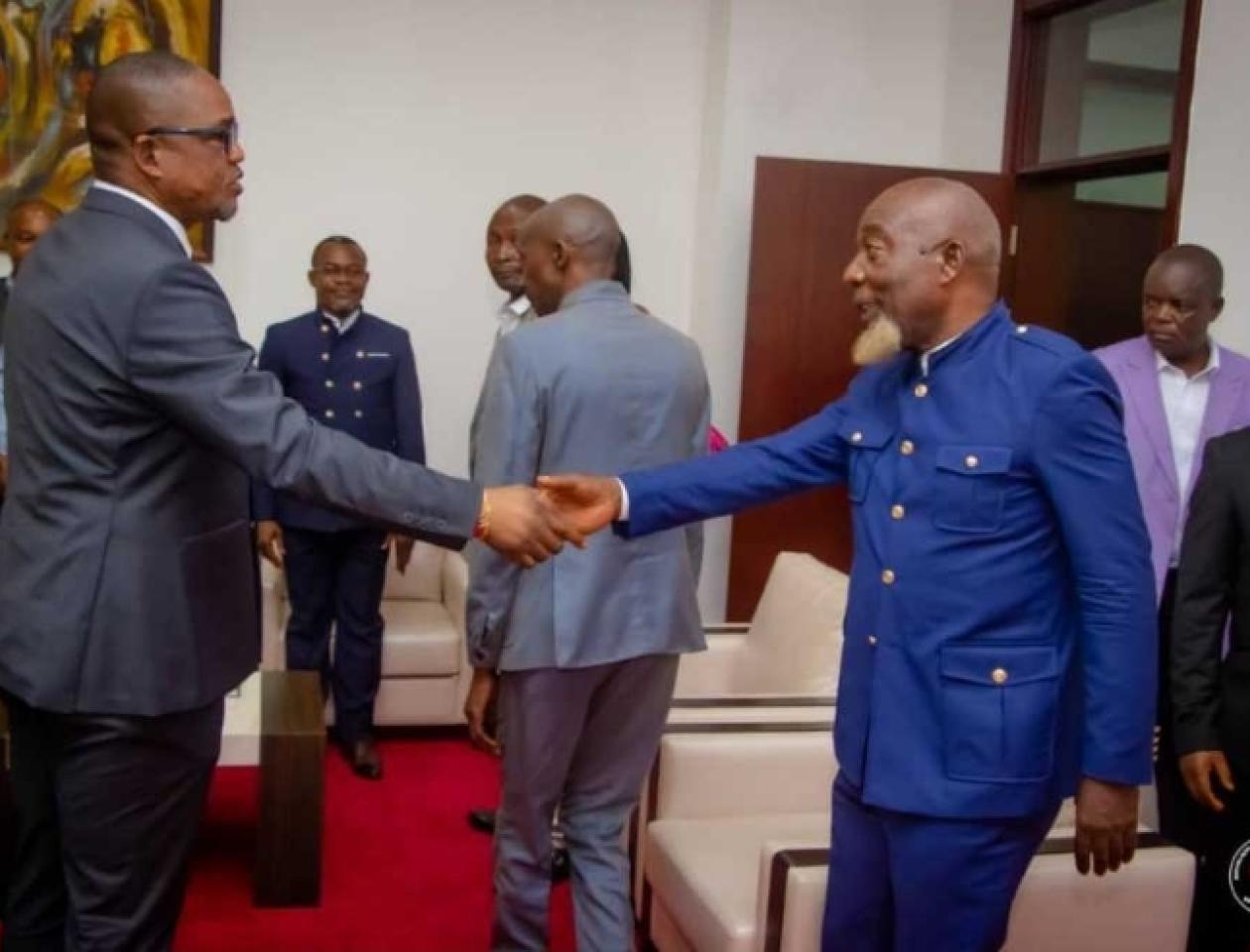 Les députés de l'Equateur reçu par  Peter Kazadi. Photo de la cellule de communication du ministre du ministère 