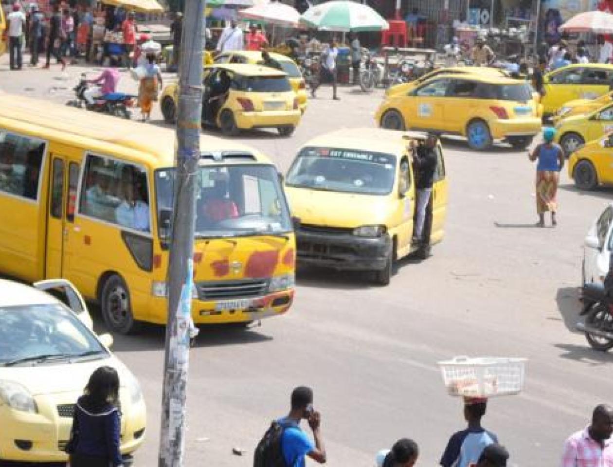 Transport en commun à Kinshasa 