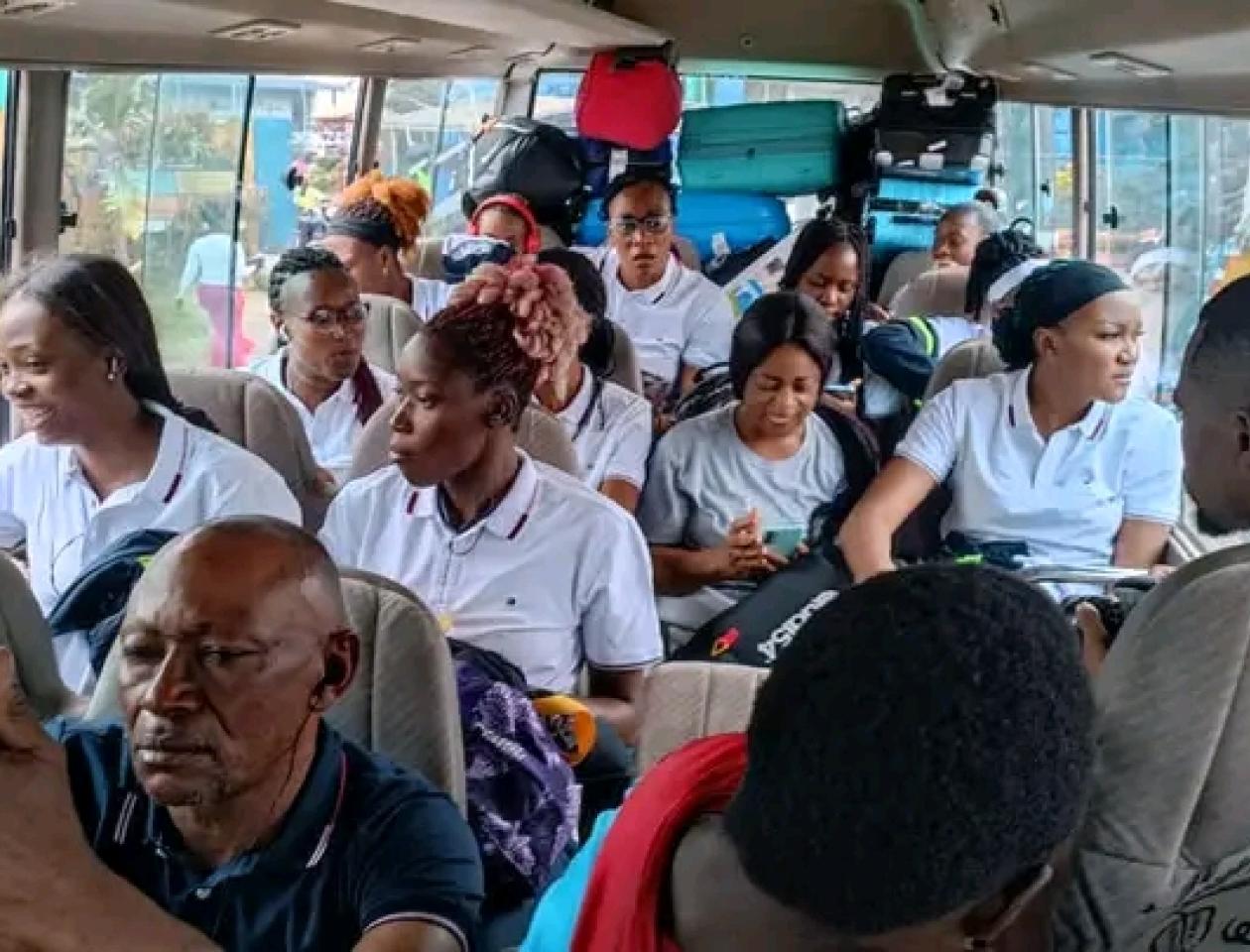 La délégation de Leopards senior basketball en route vers Kigali au Rwanda, le 25 juillet 2023,Ph. Michel Lurhuma 