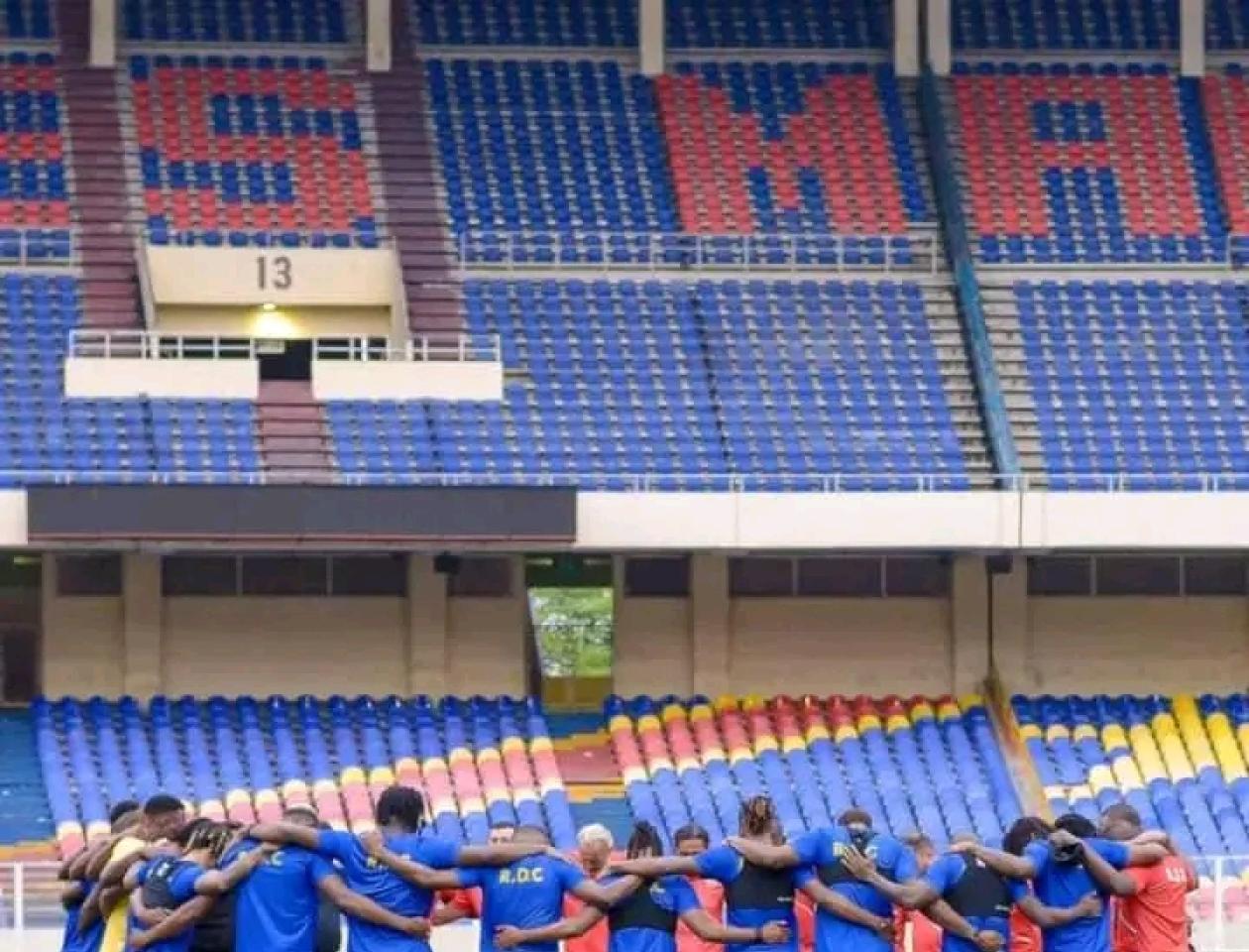 Séance d'entraînement des joueurs sélectionnés au stade des Martyrs, à Kinshasa. 